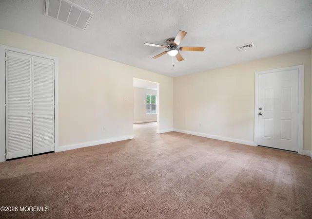Photo 2 of Single family home for sale at 1093 Eaglehurst Rd, Toms River, NJ 08753 | MLS# 22632722 | Listing updated on 2026-10-16