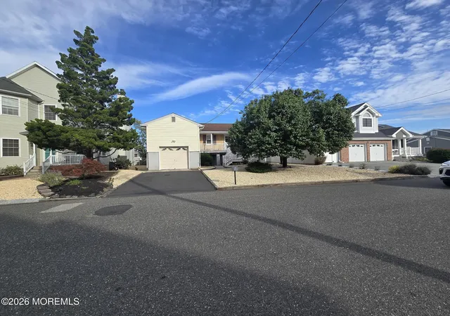 Photo 1 of Single family home for sale at 21 Channel Rd, Toms River, NJ 08753 | MLS# 22632695 | Listing updated on 2026-10-21