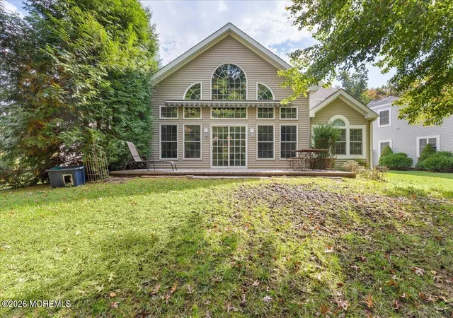 Photo 3 of Single family home for sale at 17 Seminole Ct, Jackson, NJ 08527 | MLS# 22632790 | Listing updated on 2026-10-26