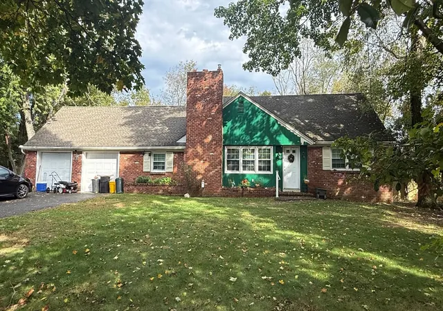 Photo 1 of Sale Pending at 942 Old York Rd, Hightstown, NJ 08520 | MLS# 22632763 | Listing updated on 2026-10-28