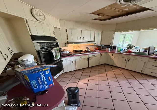 Photo 3 of Single family home for sale at 307 Linderman Ave, Cherry Hill, NJ 08002 | MLS# 22632779 | Listing updated on 2026-10-16