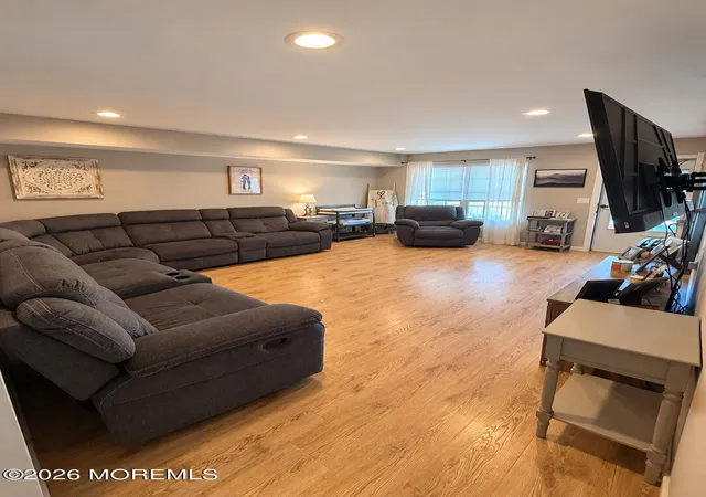 Photo 3 of Single family home for sale at 428 Morningside Ave, Union Beach, NJ 07735 | MLS# 22632870 | Listing updated on 2026-10-29