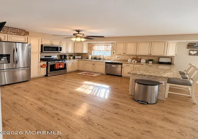 Photo 4 of Single family home for sale at 428 Morningside Ave, Union Beach, NJ 07735 | MLS# 22632870 | Listing updated on 2026-10-29