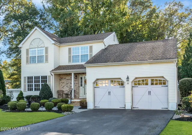 Photo 1 of Sale Pending at 38 Hyer Ct, Matawan, NJ 07747 | MLS# 22632947 | Listing updated on 2026-10-26