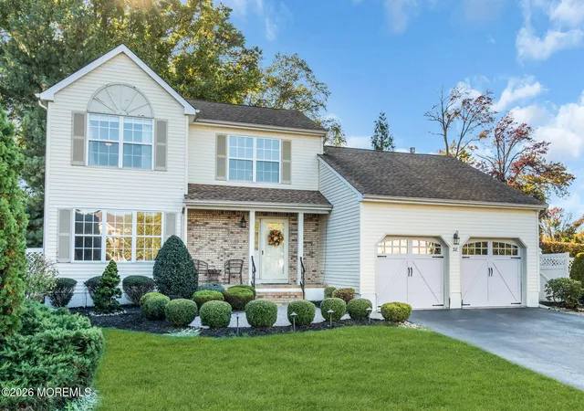 Photo 2 of Sale Pending at 38 Hyer Ct, Matawan, NJ 07747 | MLS# 22632947 | Listing updated on 2026-10-26