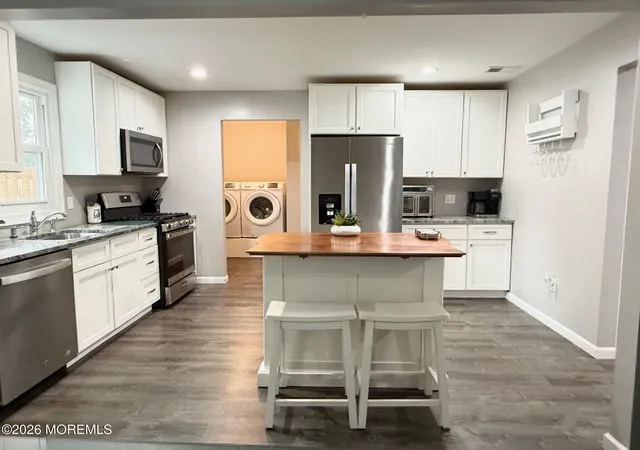 Photo 4 of Single family home for sale at 45 Pine St, Keyport, NJ 07735 | MLS# 22632918 | Listing updated on 2026-10-26