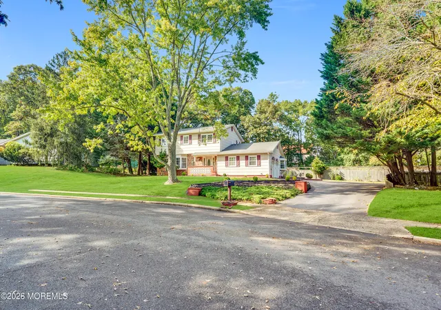 Photo 2 of Single family home for sale at 737 Revere Dr, Brick, NJ 08724 | MLS# 22632949 | Listing updated on 2026-10-26