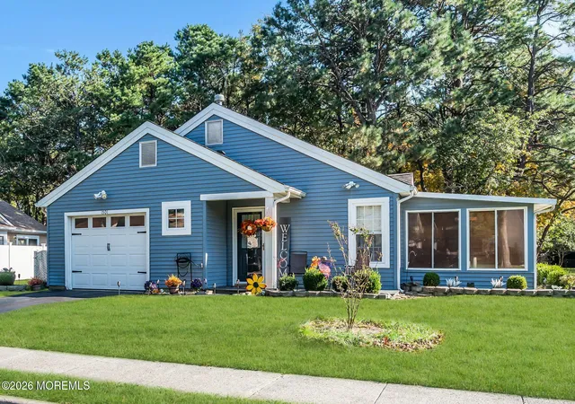 Photo 3 of Single family home for sale at 1501 Clearview St, Forked River, NJ 08731 | MLS# 22632969 | Listing updated on 2026-10-28