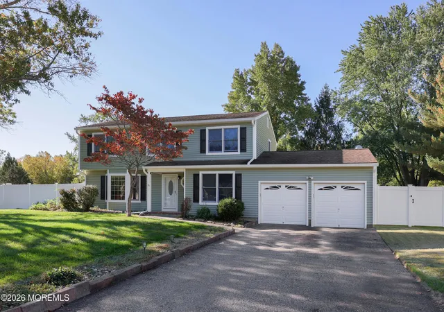 Photo 1 of Single family home for sale at 104 Hailey Ct, Manchester, NJ 08759 | MLS# 22633000 | Listing updated on 2026-10-29