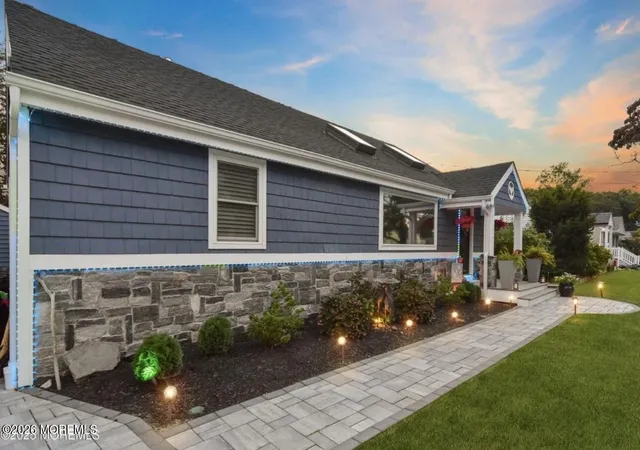 Photo 2 of Single family home for sale at 95 W Washington Ave, Atlantic Highlands, NJ 07716 | MLS# 22632972 | Listing updated on 2026-10-27
