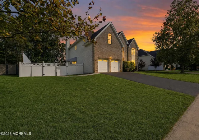 Photo 1 of Single family home for sale at 7 Salvatore Dr, Lakewood, NJ 08701 | MLS# 22633427 | Listing updated on 2026-10-22