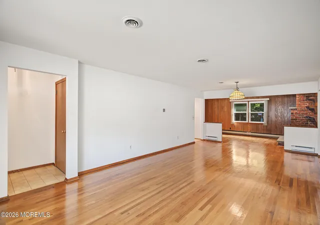 Photo 4 of Single family home for sale at 55 Northumberland Dr, Toms River, NJ 08757 | MLS# 22633069 | Listing updated on 2026-10-29