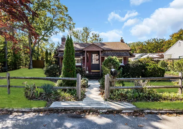 Photo 1 of Single family home for sale at 121 Linden Ave, Pine Beach, NJ 08741 | MLS# 22633613 | Listing updated on 2026-10-24