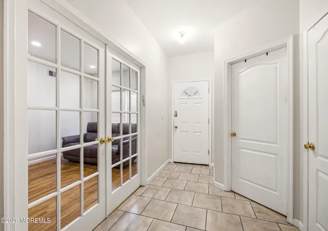 Photo 4 of Single family home for sale at 38 Baila Blvd, Lakewood, NJ 08701 | MLS# 22633327 | Listing updated on 2026-10-22