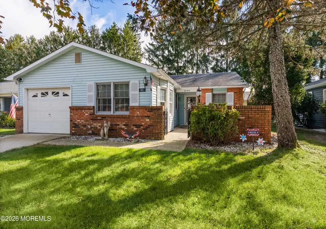 Photo 1 of Single family home for sale at 230 Lions Head S Blvd, Brick, NJ 08723 | MLS# 22633512 | Listing updated on 2026-10-28