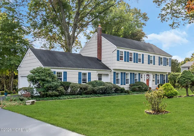 Photo 3 of Single family home for sale at 19 Ivy Hl Rd, Red Bank, NJ 07701 | MLS# 22633461 | Listing updated on 2026-10-26
