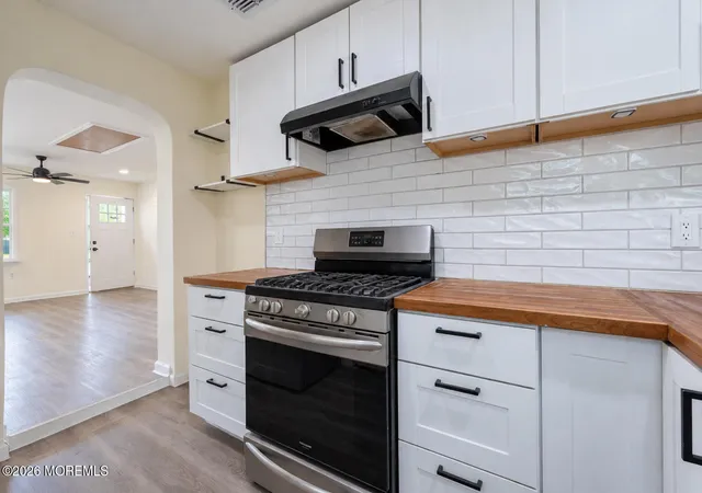 Photo 3 of Single family home for sale at 2320 5th Avenue, Toms River, NJ 08753 | MLS# 22633150 | Listing updated on 2026-10-20