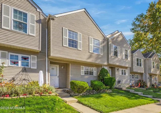 Photo 1 of Single family home for sale at 694 Darlington Dr #88, Old Bridge, NJ 08857 | MLS# 22633528 | Listing updated on 2026-10-28