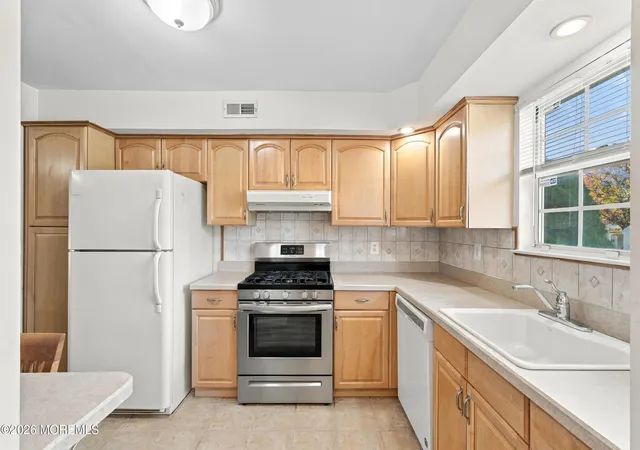 Photo 2 of Single family home for sale at 694 Darlington Dr #88, Old Bridge, NJ 08857 | MLS# 22633528 | Listing updated on 2026-10-28