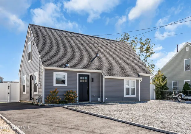 Photo 2 of Single family home for sale at 59 Ronald Ave S, Bayville, NJ 08721 | MLS# 22633629 | Listing updated on 2026-10-28