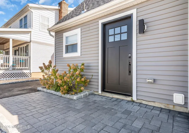 Photo 3 of Single family home for sale at 59 Ronald Ave S, Bayville, NJ 08721 | MLS# 22633629 | Listing updated on 2026-10-28