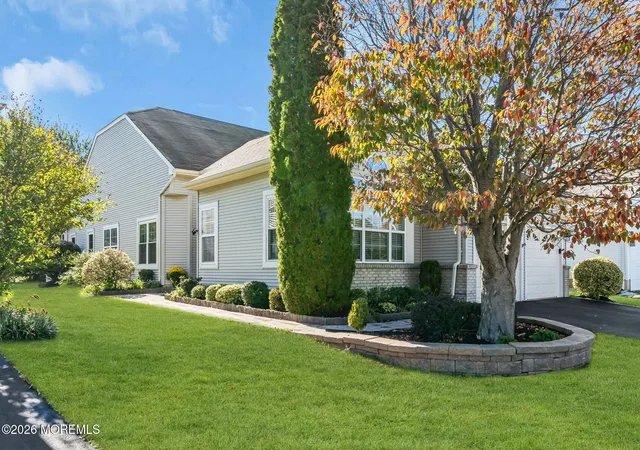 Photo 2 of Single family home for sale at 7 Valencia Dr, Manchester Township, NJ 08759 | MLS# 22633204 | Listing updated on 2026-10-27
