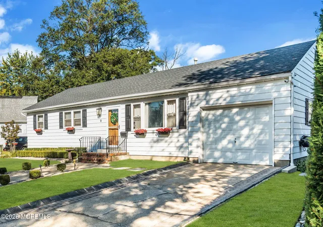Photo 1 of Single family home for sale at 9 Berry St, Keansburg, NJ 07734 | MLS# 22633319 | Listing updated on 2026-10-27