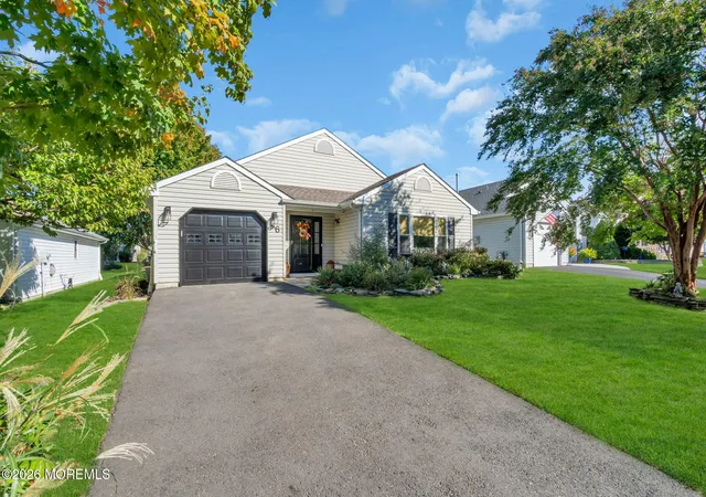 Photo 1 of Single family home for sale at 6 Cottontail Dr, Brick, NJ 08724 | MLS# 22633576 | Listing updated on 2026-10-28