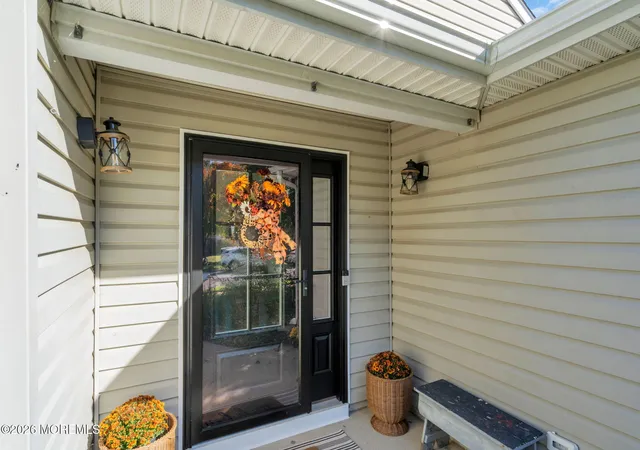 Photo 3 of Single family home for sale at 6 Cottontail Dr, Brick, NJ 08724 | MLS# 22633576 | Listing updated on 2026-10-28