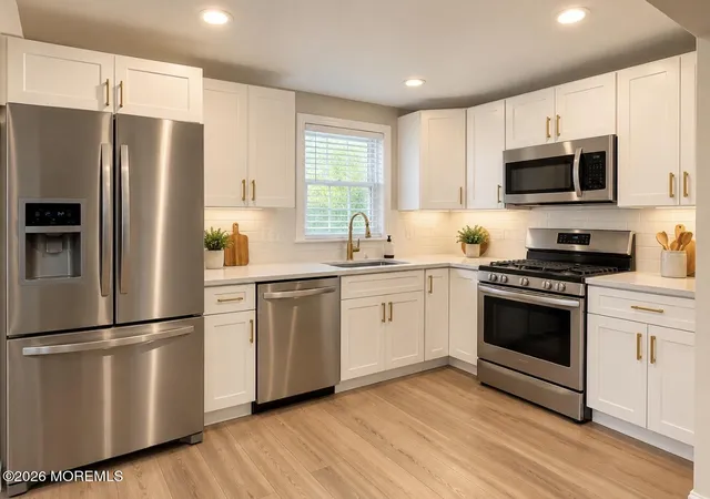 Photo 1 of Single family home for sale at 233 Arkansas Ave, Toms River, NJ 08753 | MLS# 22633261 | Listing updated on 2026-10-26