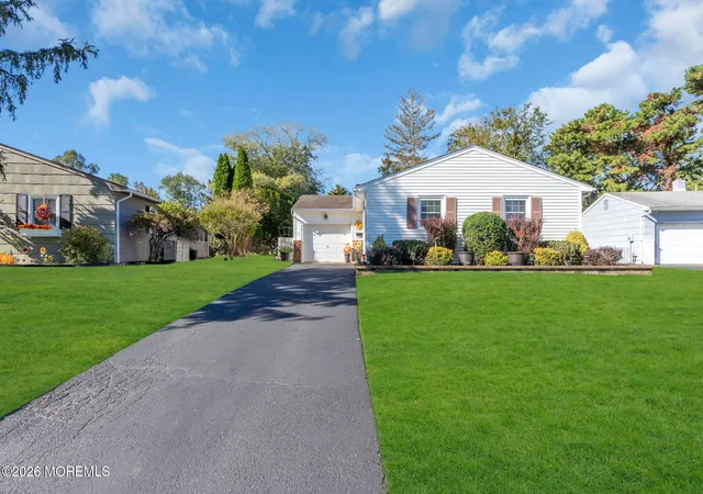 Photo 1 of Single family home for sale at 16 Concord Ln, Toms River, NJ 08757 | MLS# 22633297 | Listing updated on 2026-10-26