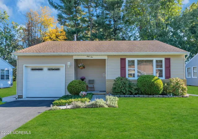 Photo 1 of Single family home for sale at 61 Northumberland Dr, Toms River, NJ 08757 | MLS# 22633720 | Listing updated on 2026-10-26
