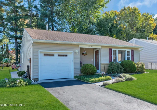 Photo 2 of Single family home for sale at 61 Northumberland Dr, Toms River, NJ 08757 | MLS# 22633720 | Listing updated on 2026-10-26