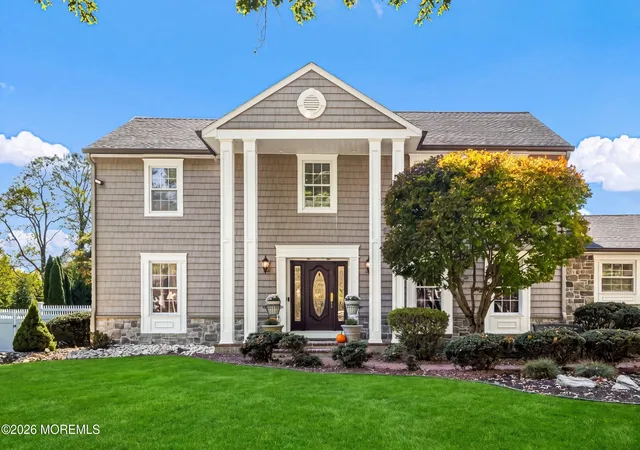 Photo 2 of Single family home for sale at 21 Terry Ln, Middletown, NJ 07748 | MLS# 22633370 | Listing updated on 2026-10-27