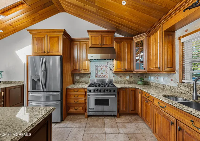 Photo 4 of Single family home for sale at 21 Terry Ln, Middletown, NJ 07748 | MLS# 22633370 | Listing updated on 2026-10-27