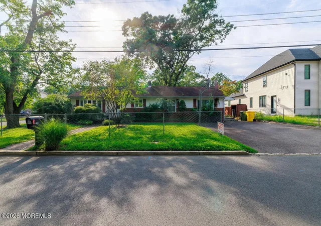 Photo 1 of Single family home for sale at 614 Caranetta Dr, Lakewood, NJ 08701 | MLS# 22633341 | Listing updated on 2026-10-26