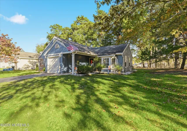 Photo 3 of Single family home for sale at 7 Portsmouth Dr, Forked River, NJ 08731 | MLS# 22633586 | Listing updated on 2026-10-23