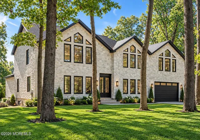 Photo 1 of Single family home for sale at 5 Oak Ln, Marlboro, NJ 07746 | MLS# 22633401 | Listing updated on 2026-10-29