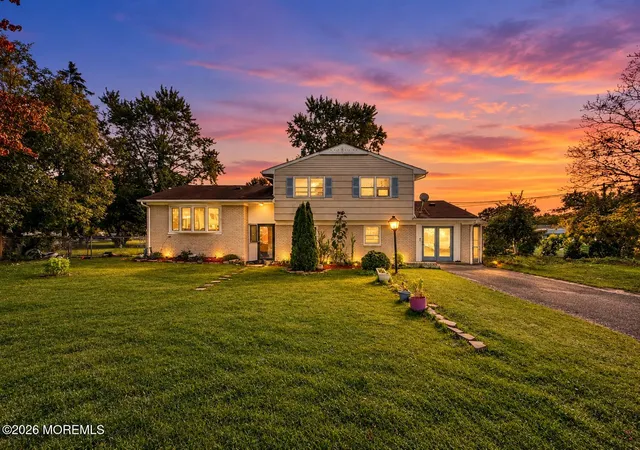Photo 1 of Single family home for sale at 1 Glenwood Rd, Toms River, NJ 08753 | MLS# 22633422 | Listing updated on 2026-10-22