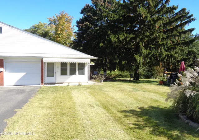 Photo 1 of Single family home for sale at 45 D Crestwood Pkwy, Whiting, NJ 08759 | MLS# 22633473 | Listing updated on 2026-10-22