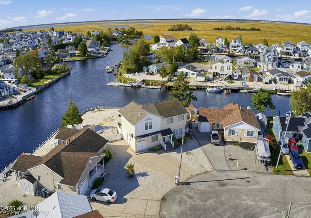 Photo 1 of Single family home for sale at 32 S Boston Dr, Little Egg Harbor, NJ 08087 | MLS# 22633554 | Listing updated on 2026-10-28