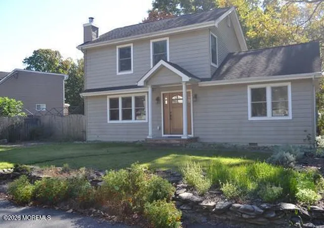 Photo 1 of Single family home for sale at 462 Shady Ln, Howell, NJ 07731 | MLS# 22633682 | Listing updated on 2026-10-27