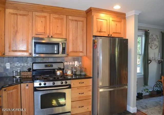 Photo 3 of Single family home for sale at 462 Shady Ln, Howell, NJ 07731 | MLS# 22633682 | Listing updated on 2026-10-27