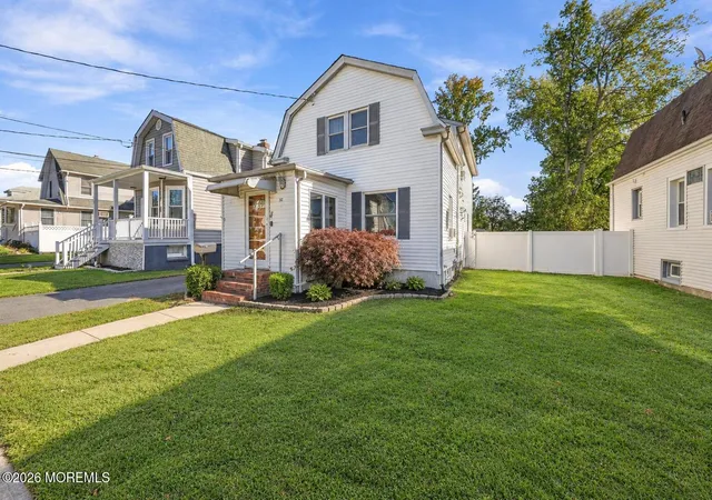 Photo 1 of Single family home for sale at 32 3rd Street, Fords, NJ 08863 | MLS# 22633591 | Listing updated on 2026-10-25