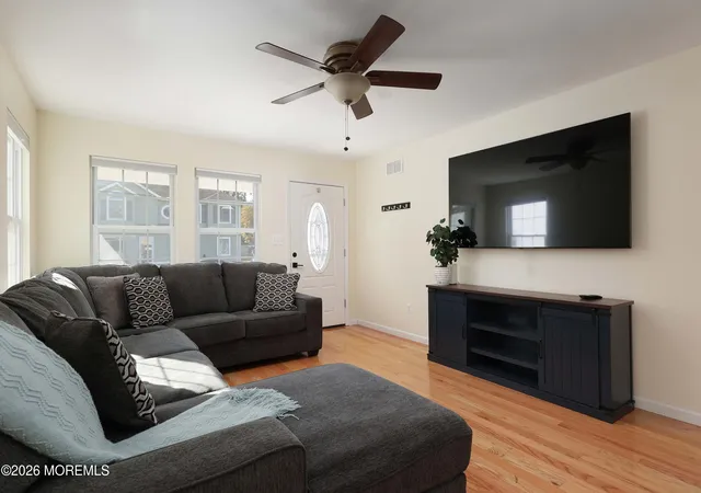 Photo 2 of Single family home for sale at 910 Cypress Ave, Brick, NJ 08723 | MLS# 22633604 | Listing updated on 2026-10-26