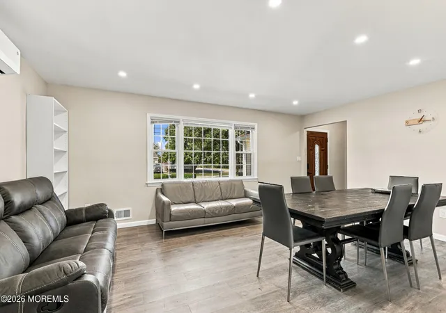 Photo 3 of Single family home for sale at 1140 Commonwealth Blvd, Toms River, NJ 08757 | MLS# 22633618 | Listing updated on 2026-10-26