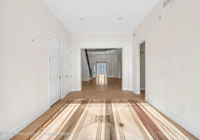 Photo 4 of Single family home for sale at 35 S Beers St, Holmdel, NJ 07733 | MLS# 22633636 | Listing updated on 2026-10-26