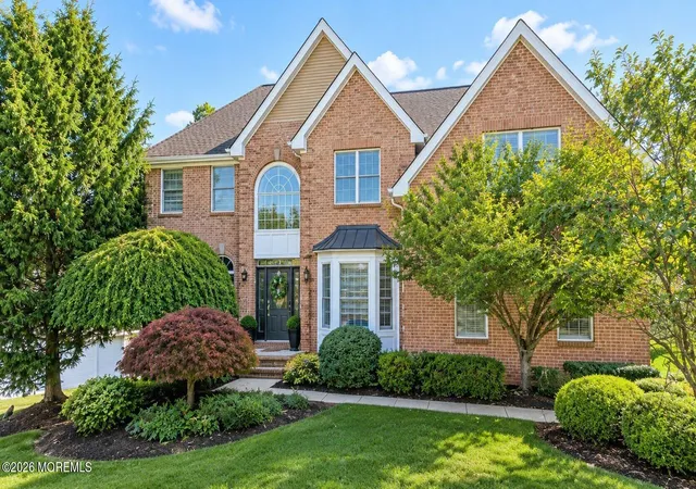 Photo 1 of Single family home for sale at 4 Lightfoot Dr, Manalapan, NJ 07726 | MLS# 22633699 | Listing updated on 2026-10-28