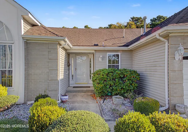 Photo 2 of Single family home for sale at 49 Narberth Way, Toms River, NJ 08757 | MLS# 22633668 | Listing updated on 2026-10-26