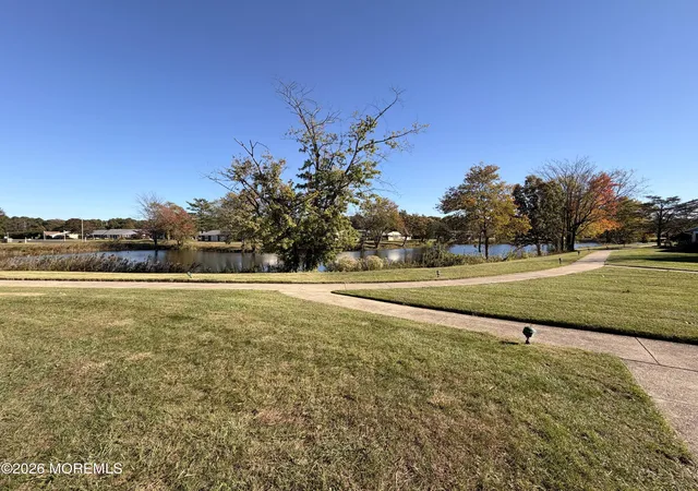 Photo 2 of Single family home for sale at 323b Coventry Ct, Lakewood, NJ 08701 | MLS# 22633656 | Listing updated on 2026-10-23